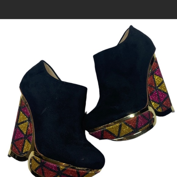 Privileged black platform booties with glitter detail size 8 - Picture 8 of 13